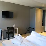 Hotel Hotel-de-ville De 3*
