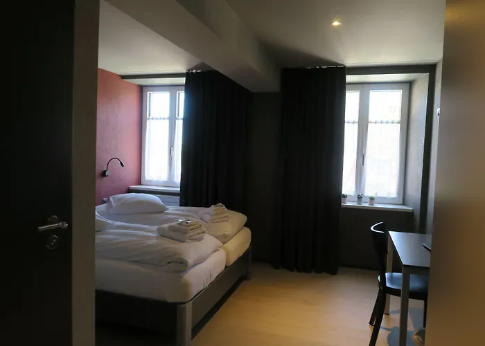 Hotel-de-ville De Hotel 3*